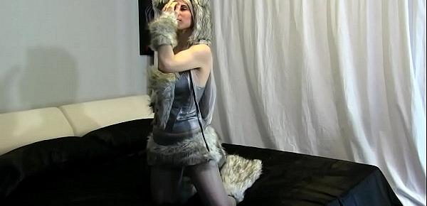  Alice as the Lusty Wolfess